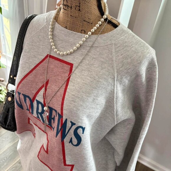 Vintage Andrews Crewneck Sweatshirt – Classic Style - Picture 2 of 8